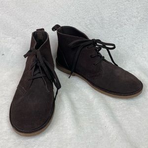 Boys size 5 Lands End Brown Boots